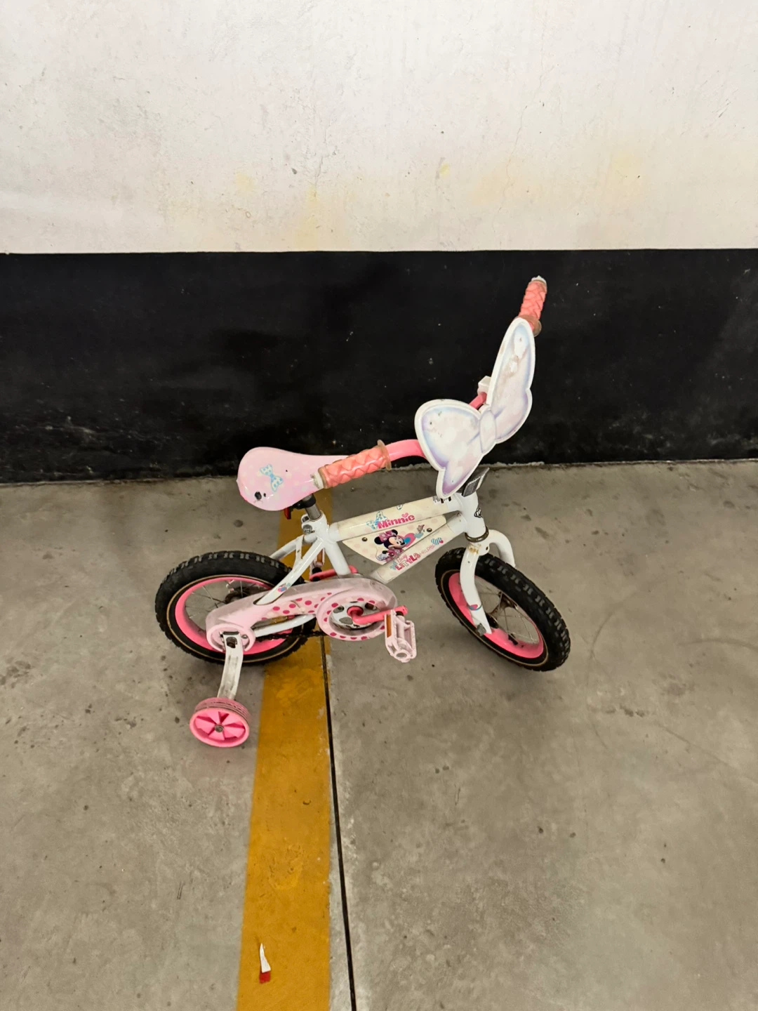 White and Pink Minnie Mouse Kids Bike with Training Wheels - photo 3