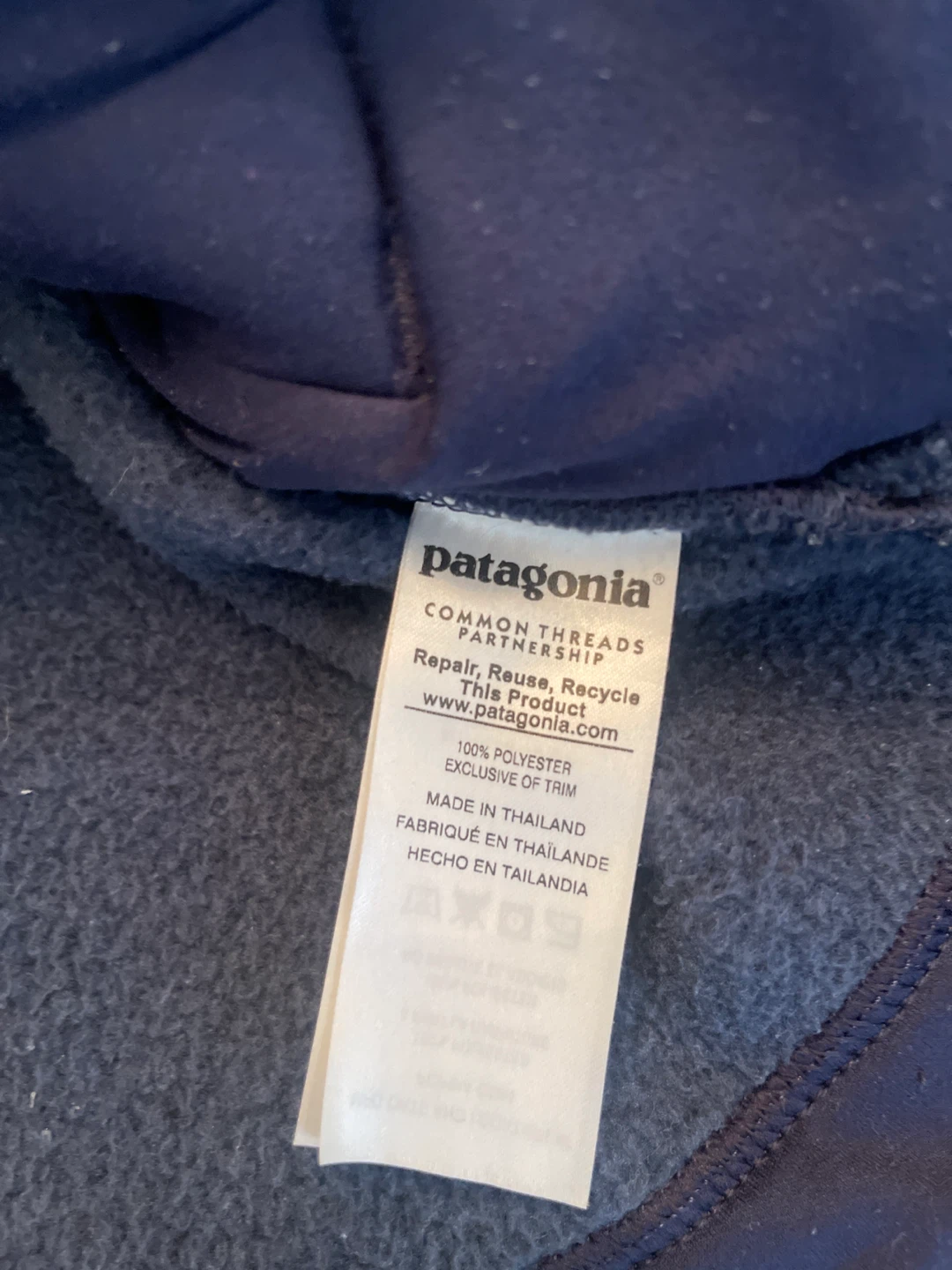 Patagonia navy Hooded textile Jacket large - photo 3