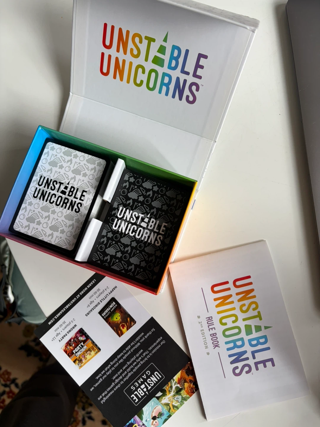 Unstable Unicorns 2nd Edition boardgame - photo 2