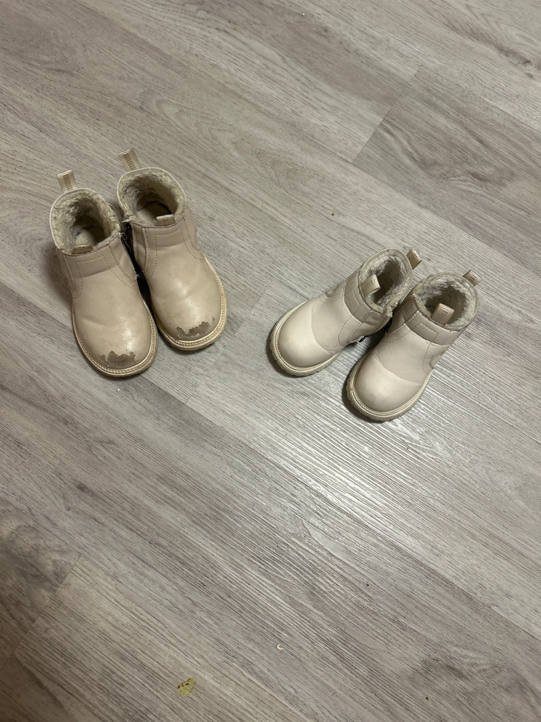Kids' Beige Boots with Fur Lining