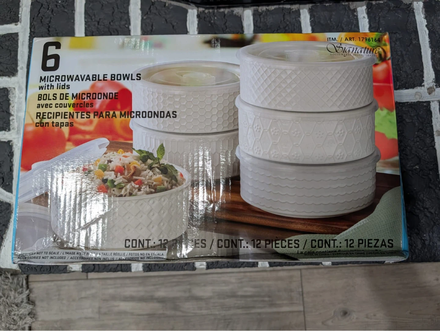 Signature 6 Microwaveable Bowls with Lids