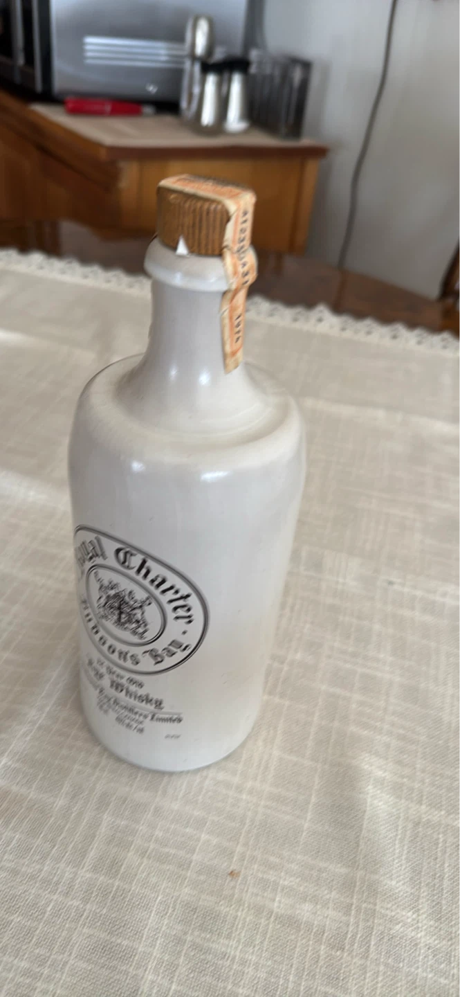 Antik Hutson Bay empty Bottle.
