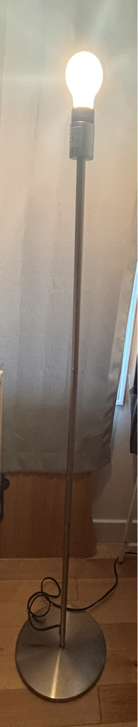 Floor lamp