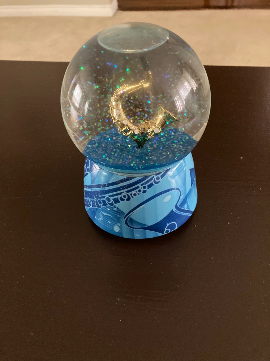 Musical Snow Globe with Saxophone - photo 4
