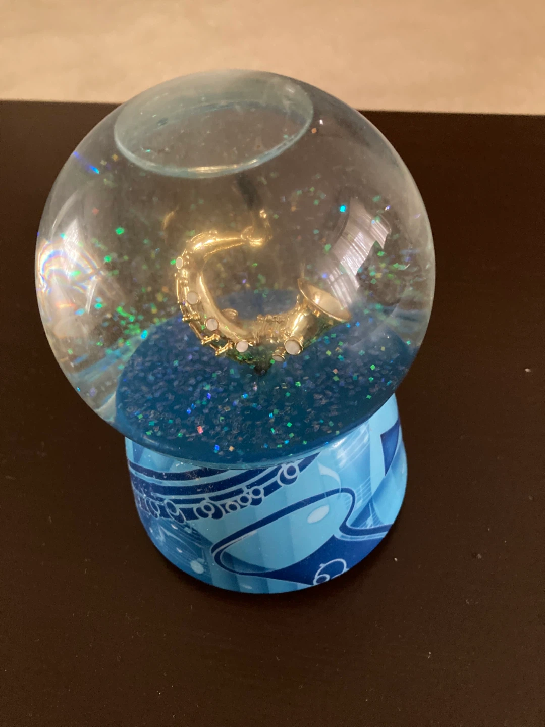 Musical Snow Globe with Saxophone - photo 2