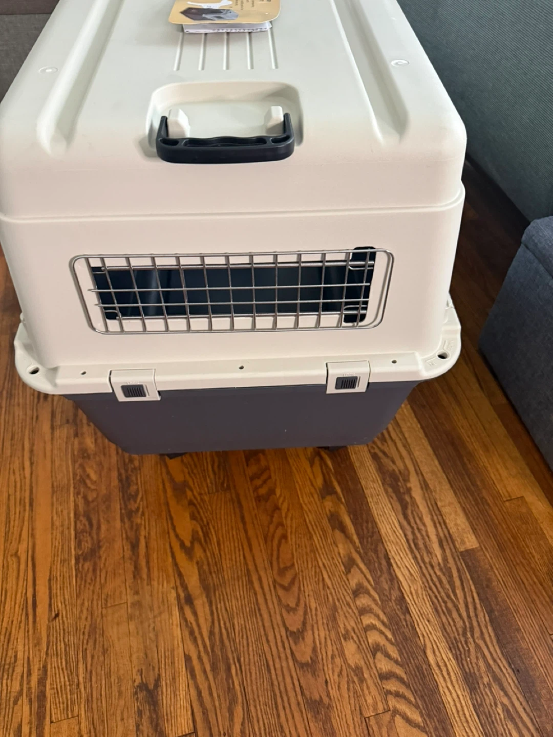 Essentials Pet Carrier Crate - photo 4