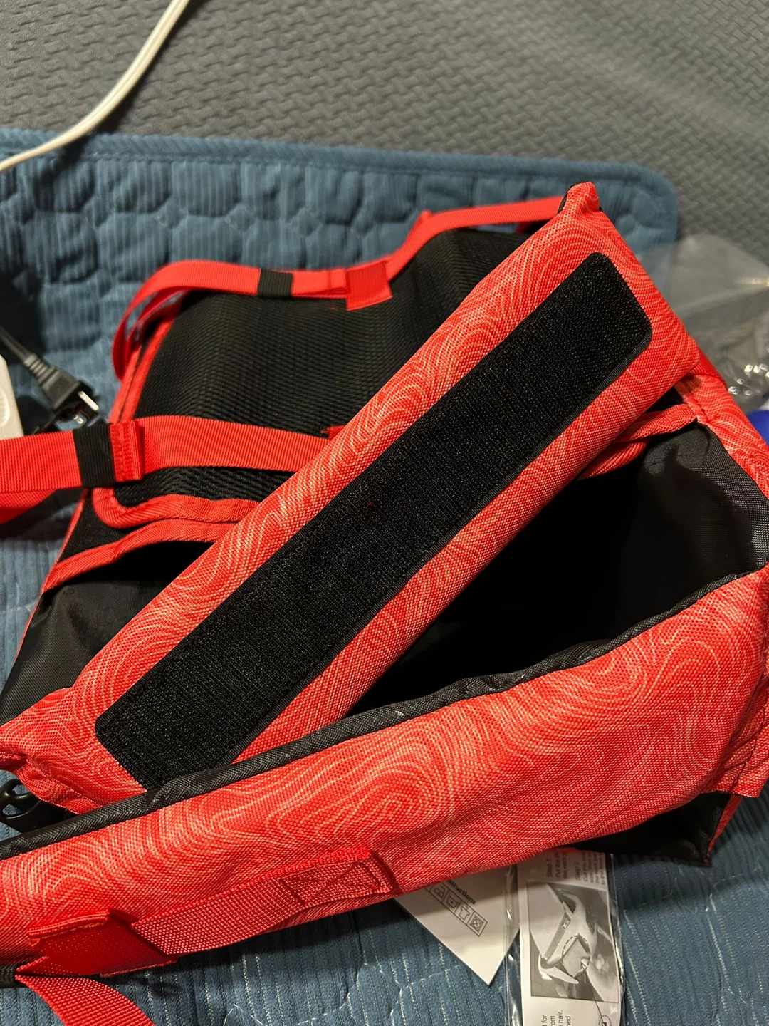 New-VIVAGLORY Pet Life Vest Size Large! - photo 3