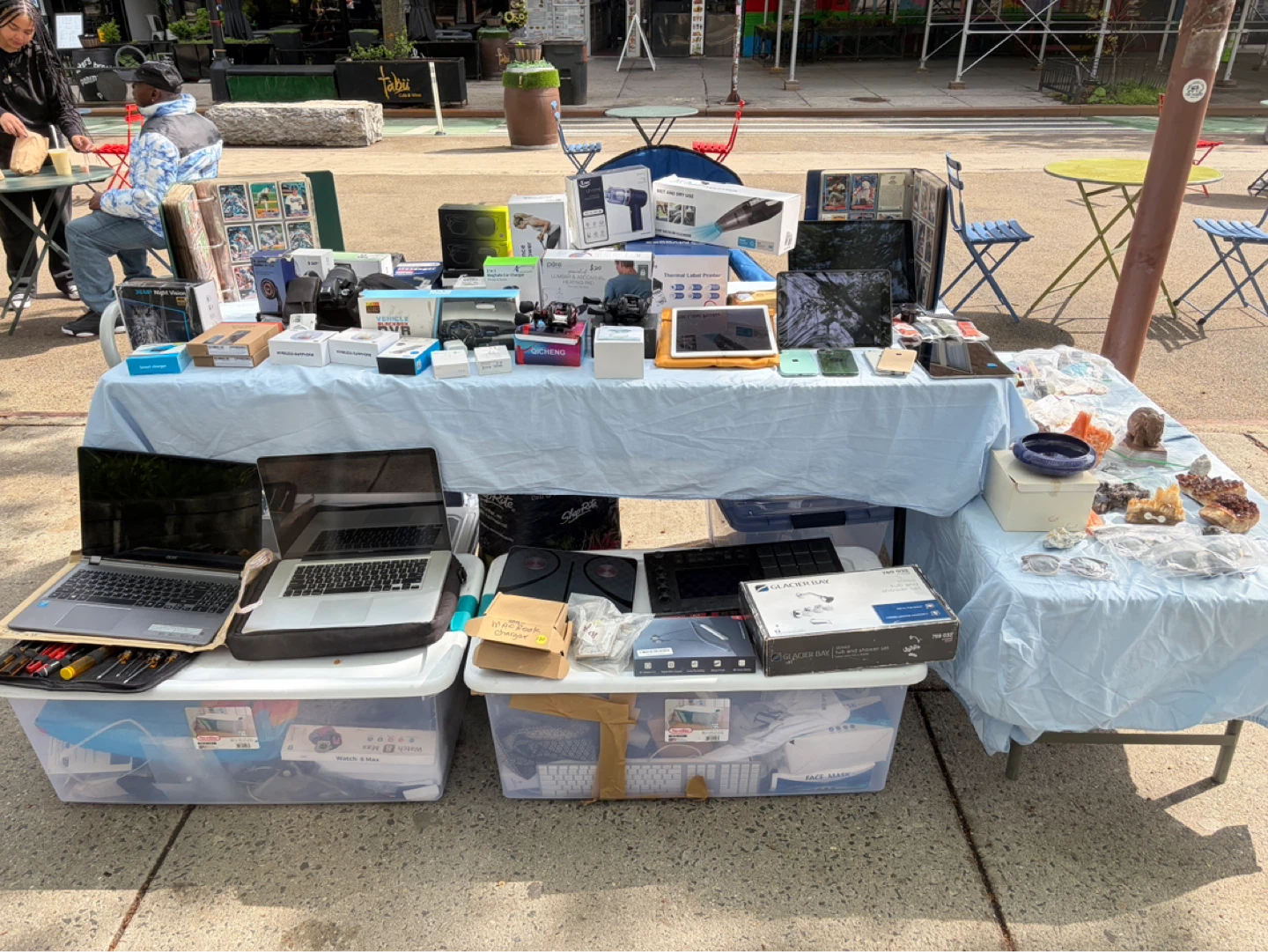 Electronics and Accessories Sale