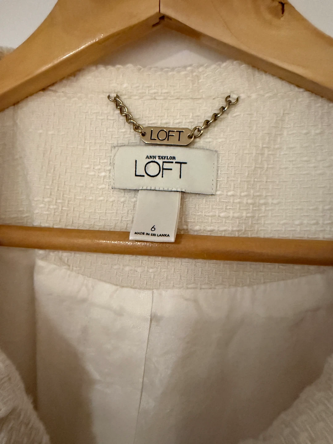 LOFT Ann Taylor Cream Textured Cropped Jacket Size 6 - photo 3