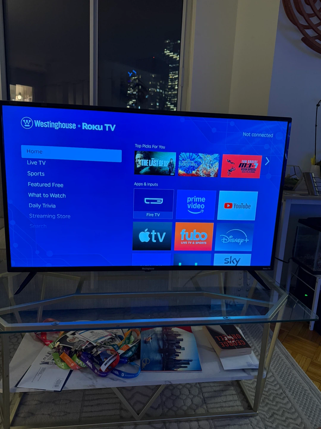 Westinghouse 43" Roku TV - photo 2
