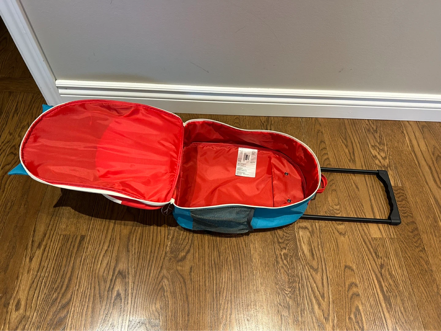 LIKE NEW SKIP HOP OWL SUITCASE (SEE LISTING) - photo 4