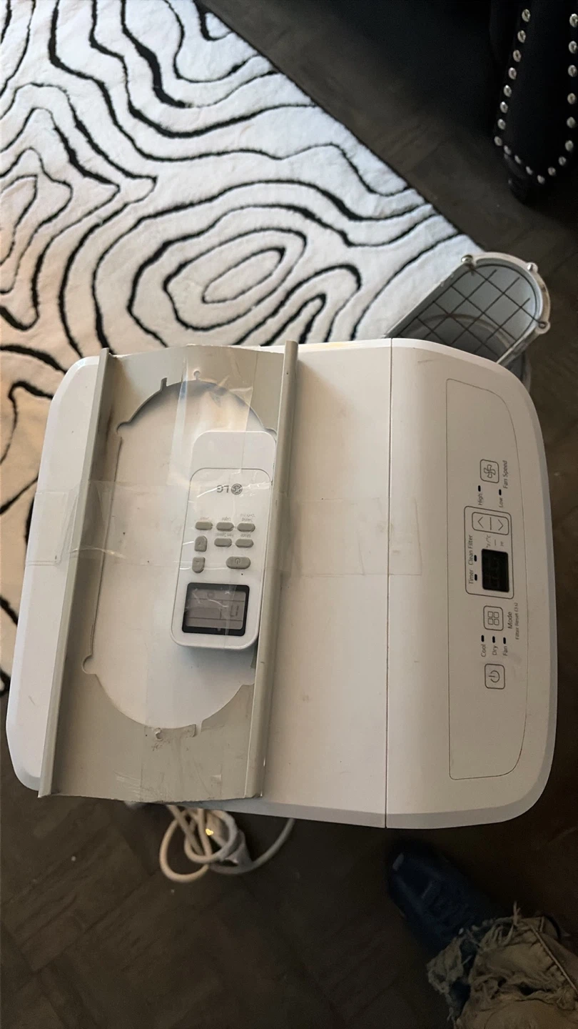 LG Portable Air Conditioner with Remote - photo 2