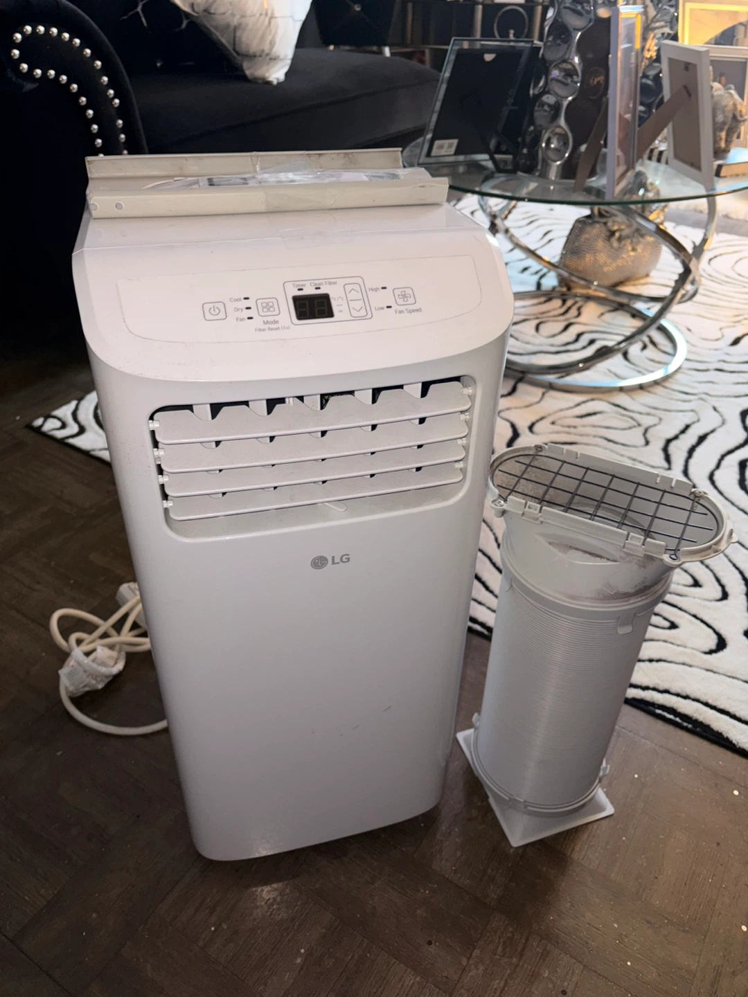 LG Portable Air Conditioner with Remote