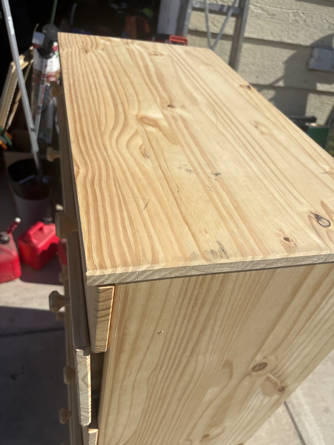 Wood dresser . Drawers need to be aligned - photo 3