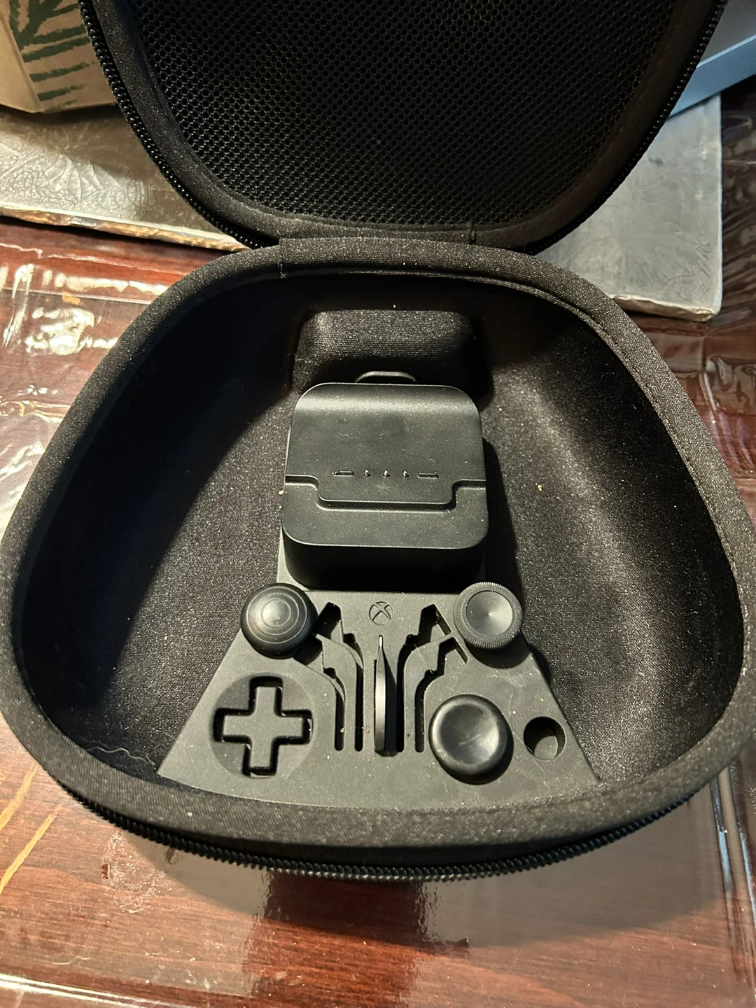 Xbox series X 1TB with Elite Controller - photo 5