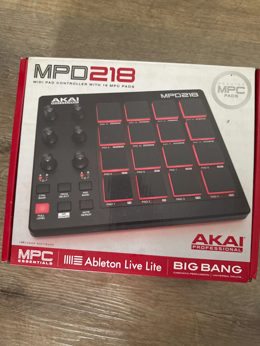Akai MPD218 Drum Kit with 16 MPC Pads