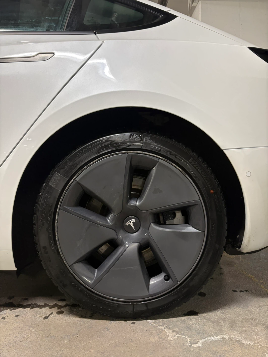 Nexen Winguard Sport 2 235/45R18 - 1 Season - photo 3