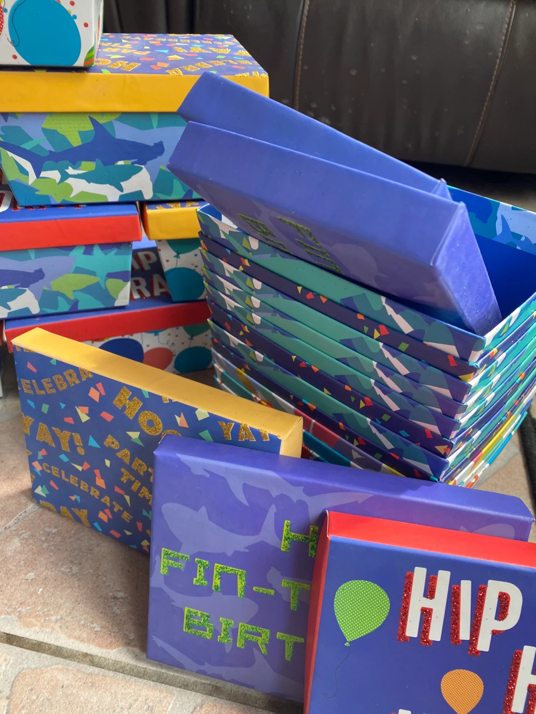 HUGE LOT!! Assorted Birthday Gift Boxes - photo 4