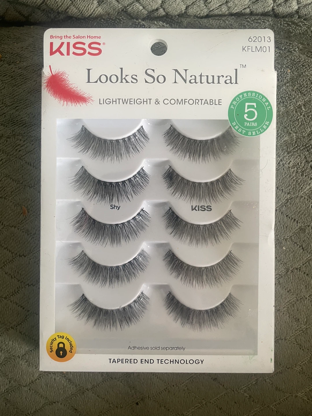 KISS Looks So Natural False Eyelashes - 5 Pairs