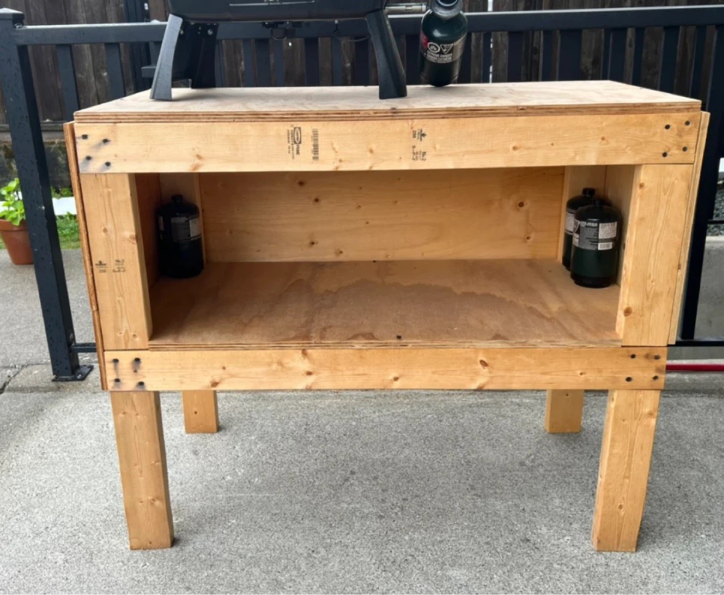 Free - Wooden Outdoor Table/Stand
