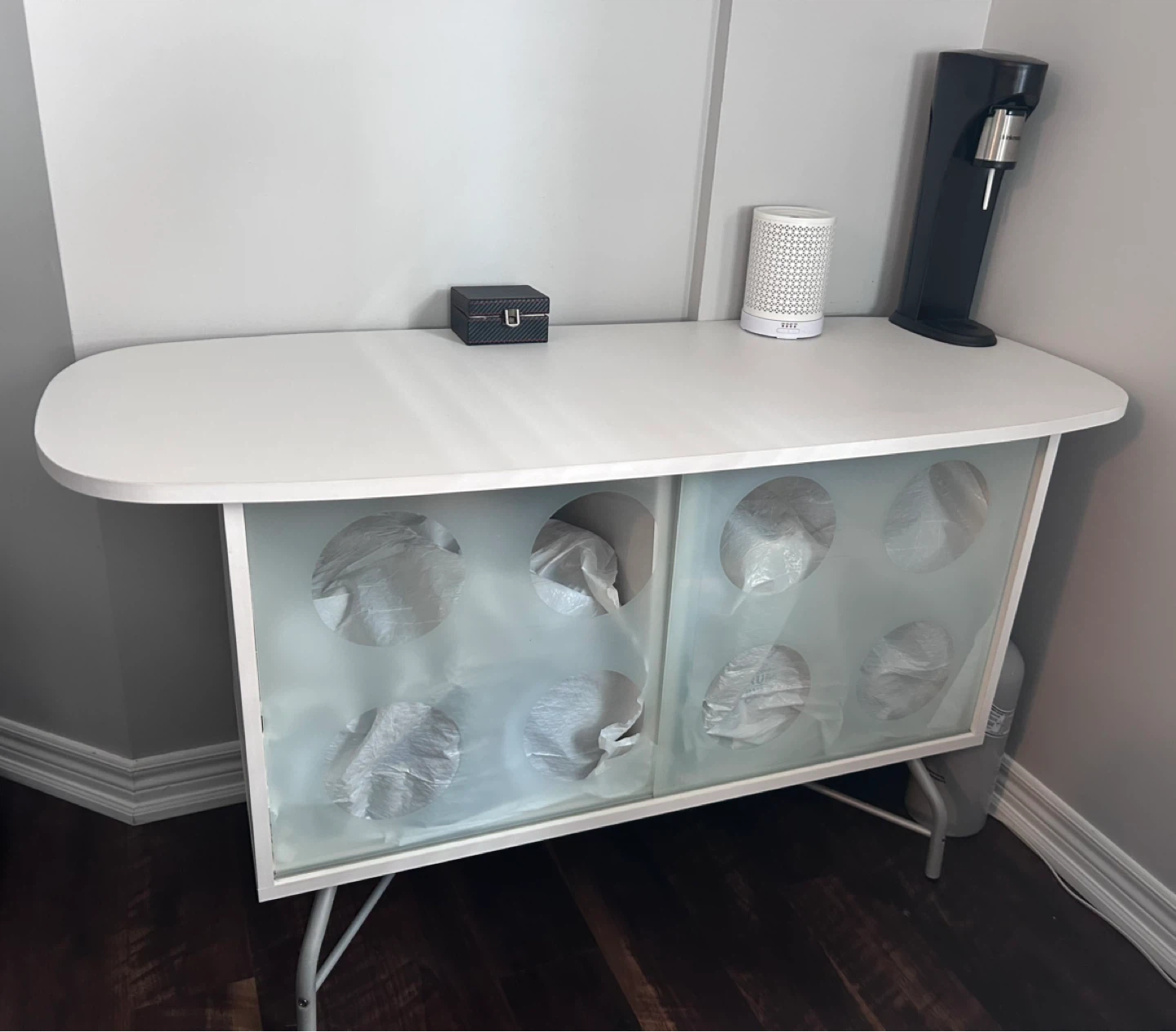 White Sideboard Cabinet with Frosted Glass Doors - photo 2