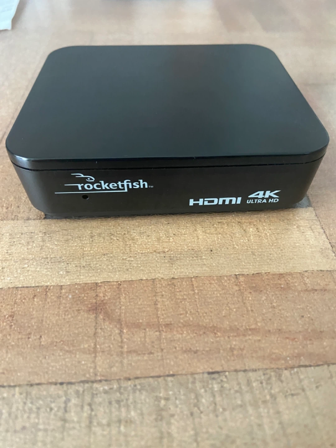 Rocketfish 2-Output HDMI Splitter with 4K and HDR Compatible