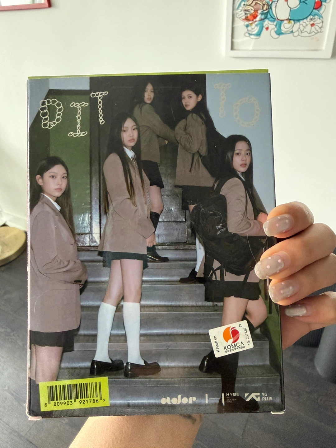 NewJeans OMG message card album - photo 2