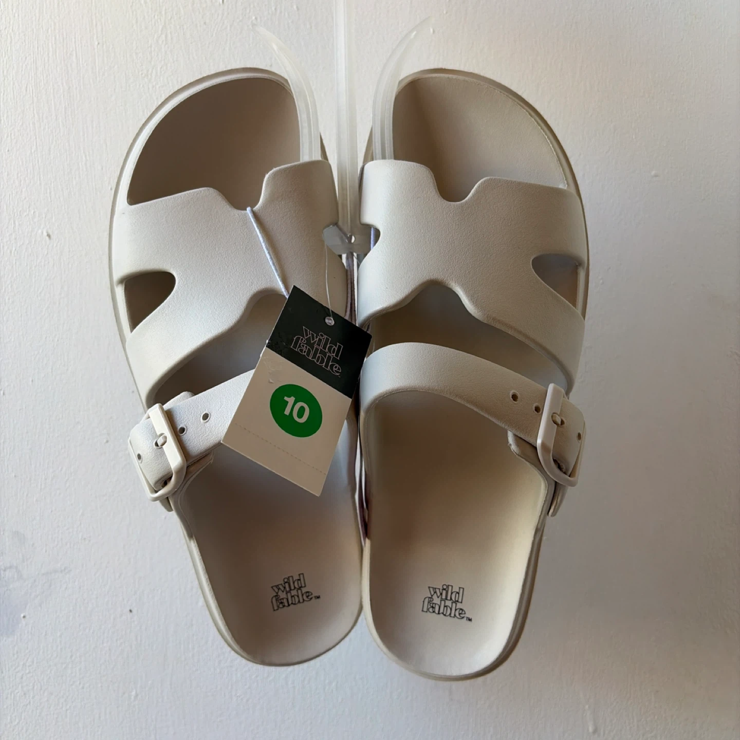 New wild fable sandals size 10