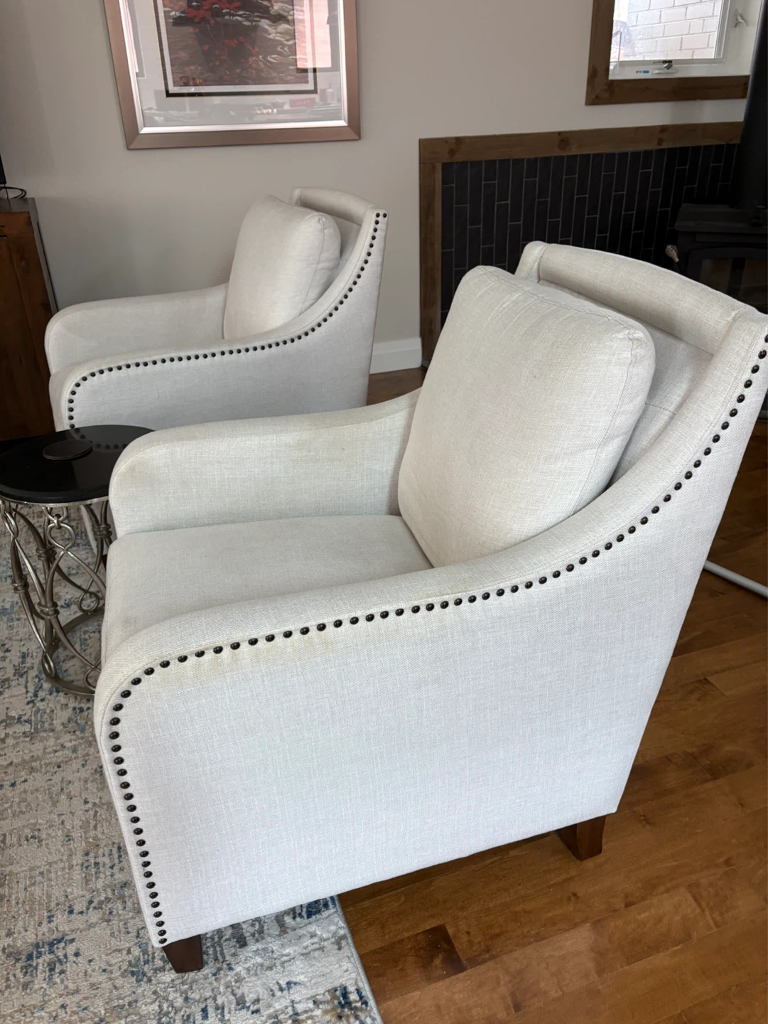 Set of 2 Accent Chairs - Cream Linen with Stud Detail - photo 5