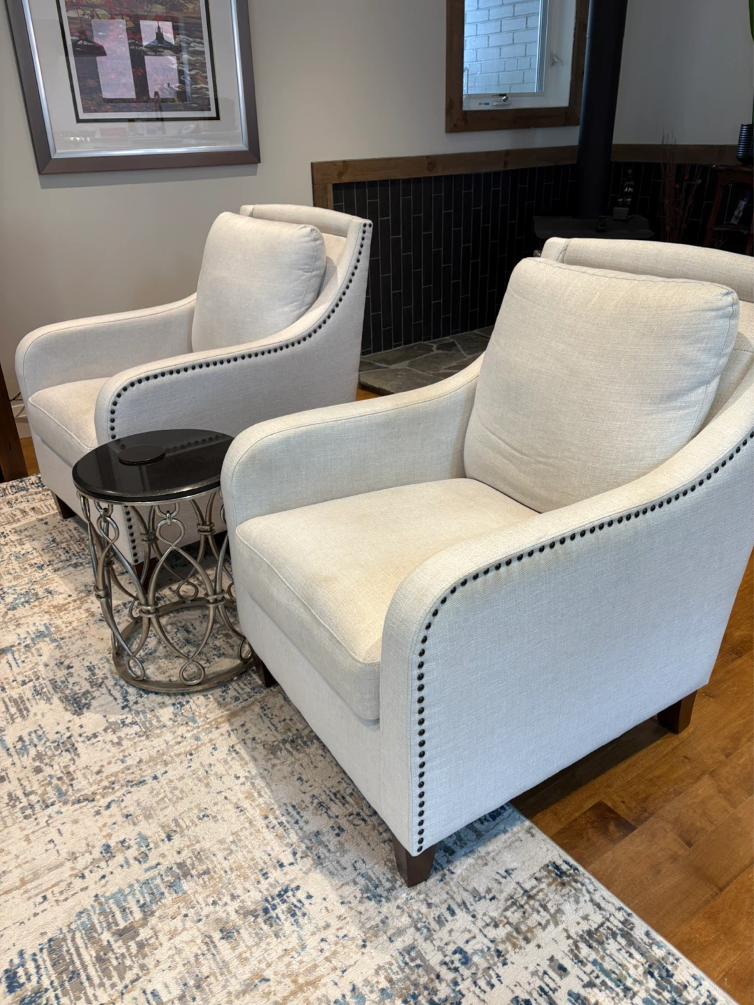 Set of 2 Accent Chairs - Cream Linen with Stud Detail - photo 4
