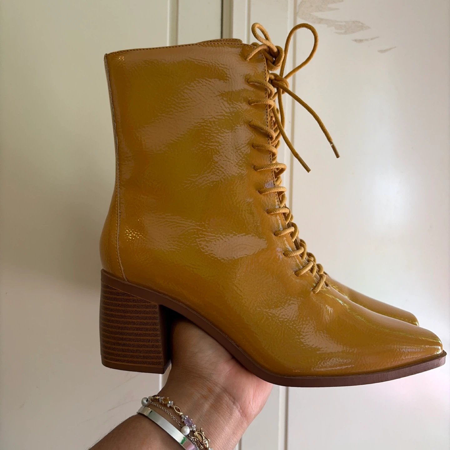Journee Collection boots size 9 - photo 3