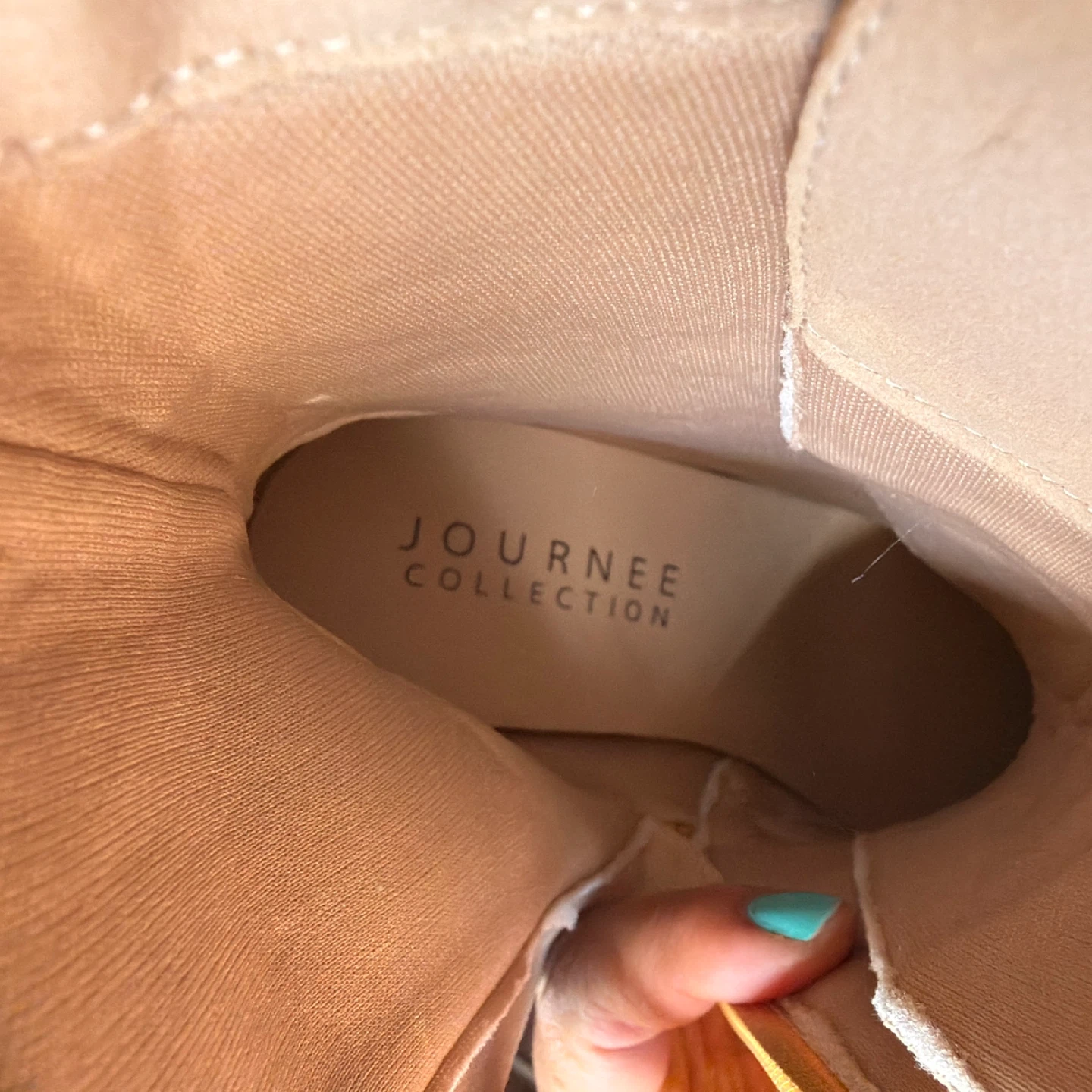 Journee Collection boots size 9 - photo 5