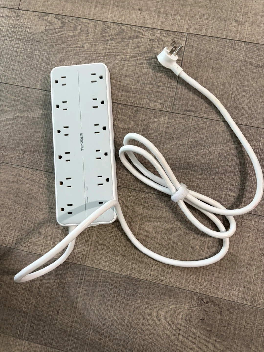 TESSAN White Power Strip