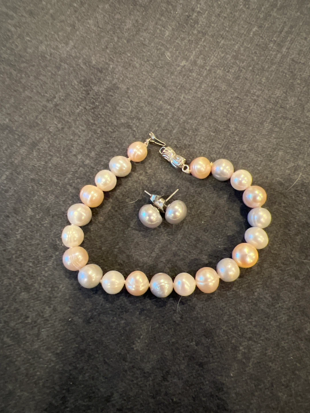 Pearl Bracelet and Earrings Set