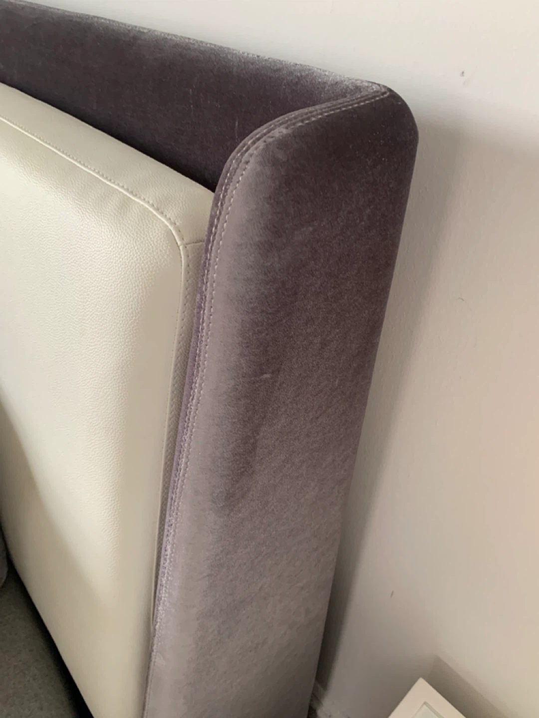 Modern Upholstered King Platform- Cream and Grey Velvet - photo 3