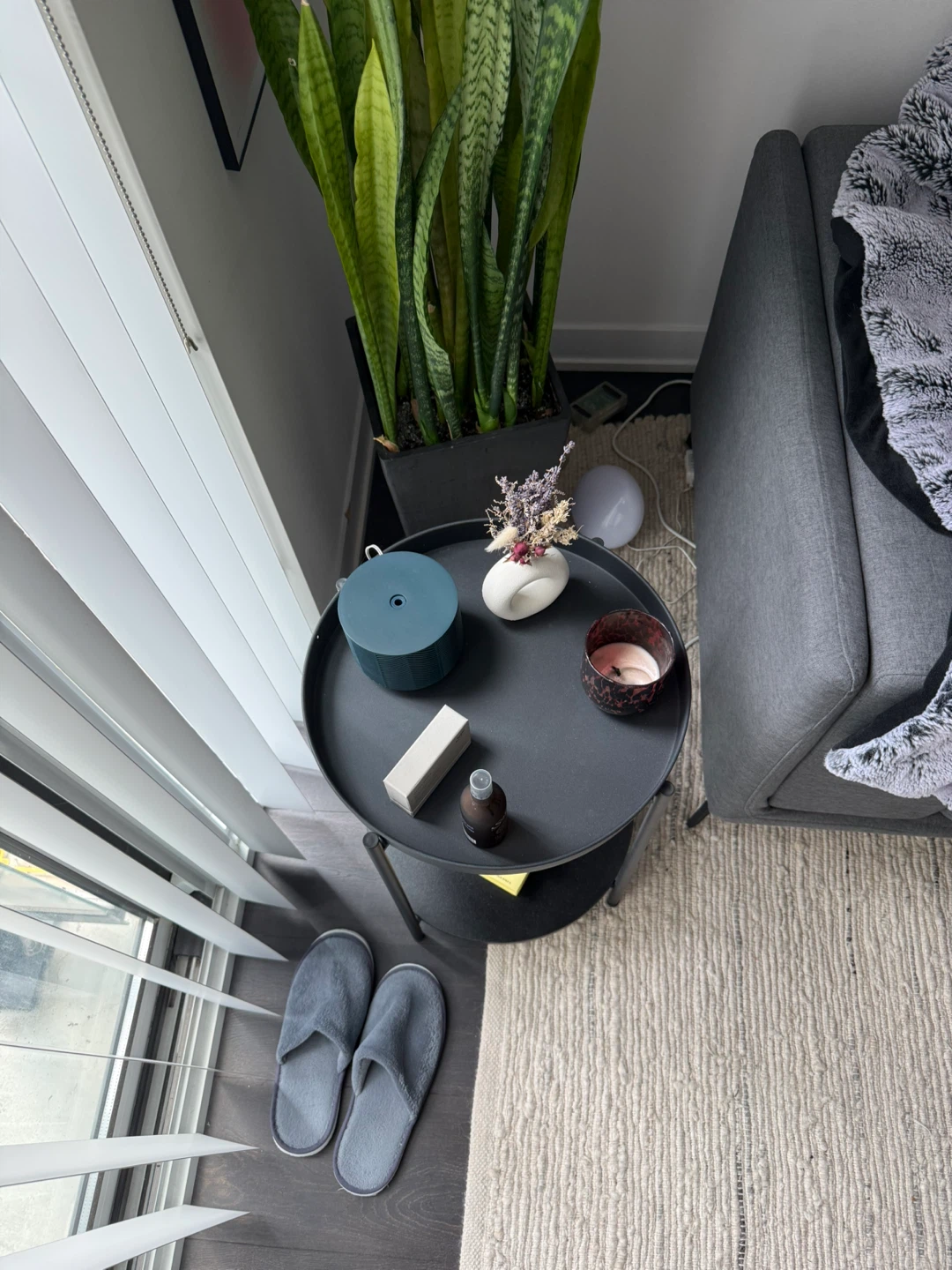 Metal Round Side Table - photo 2