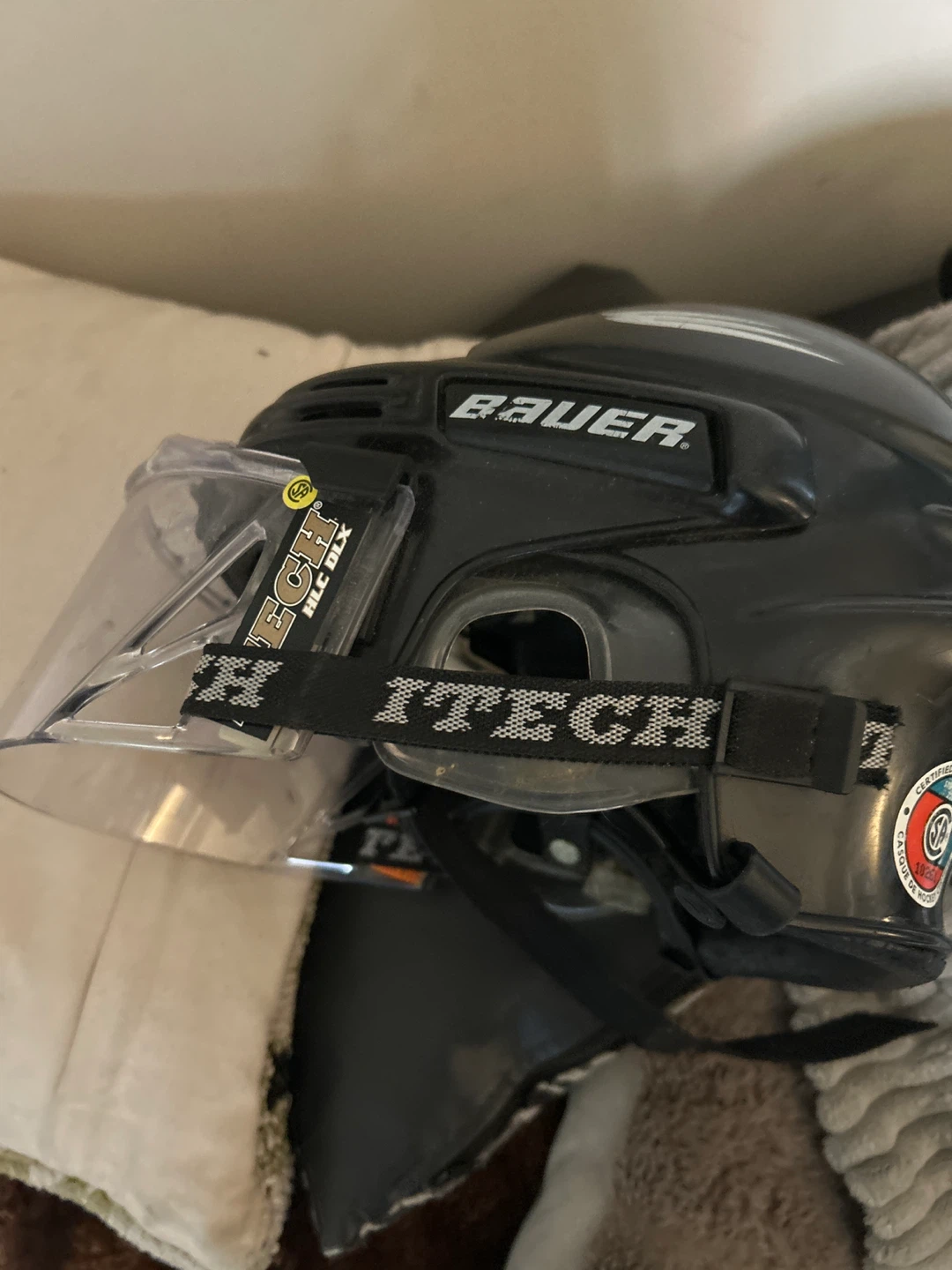 Bauer HH5000L Hockey Helmet with Visor