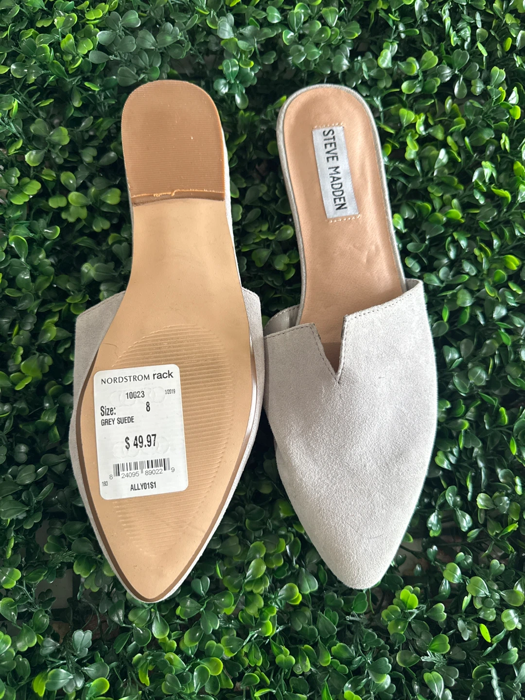 Steve Madden Grey Suede Pointed Toe Mules - Size 8 - photo 2