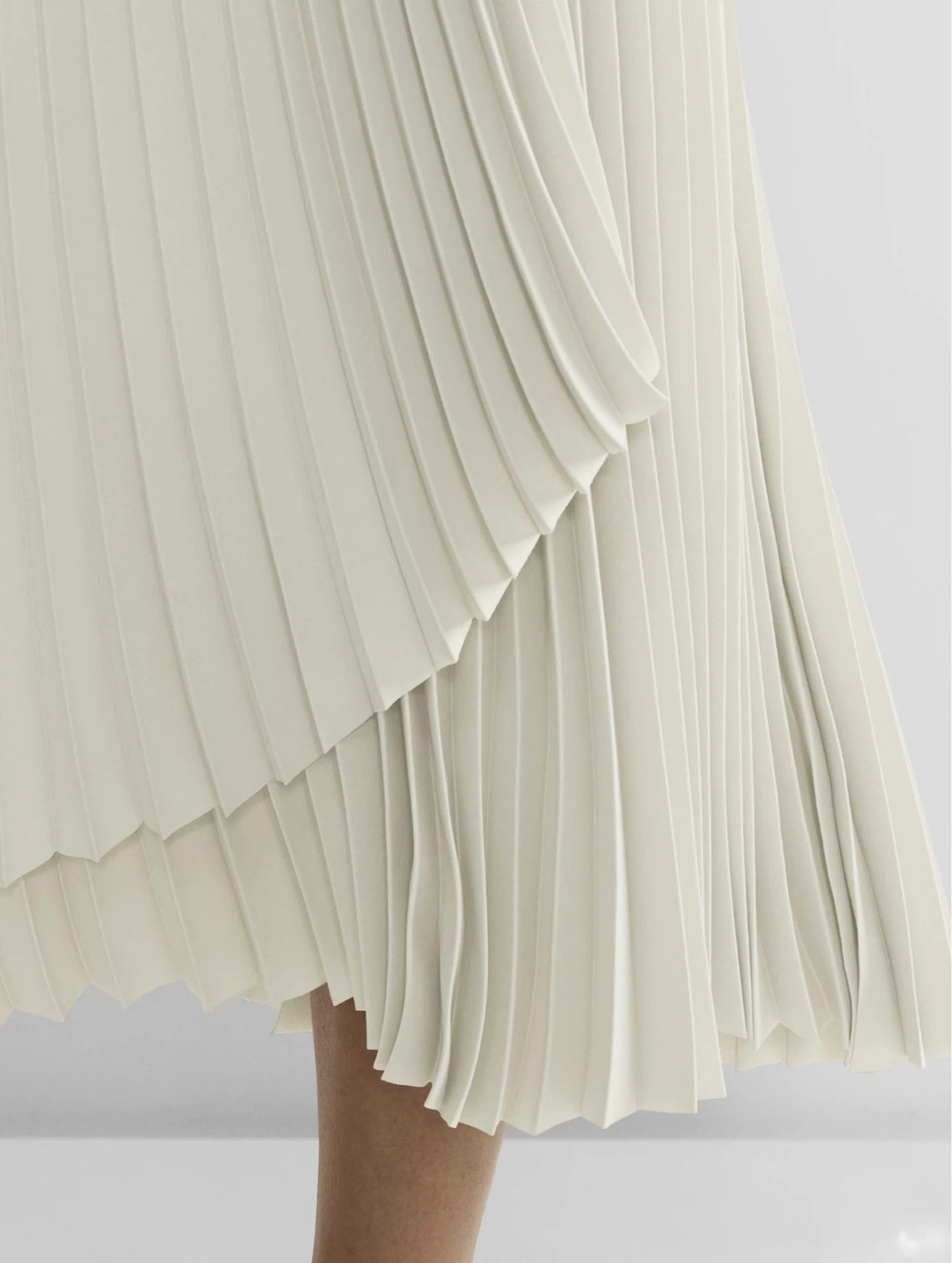 NWT | Aritzia Babaton Ladder Skirt - photo 2