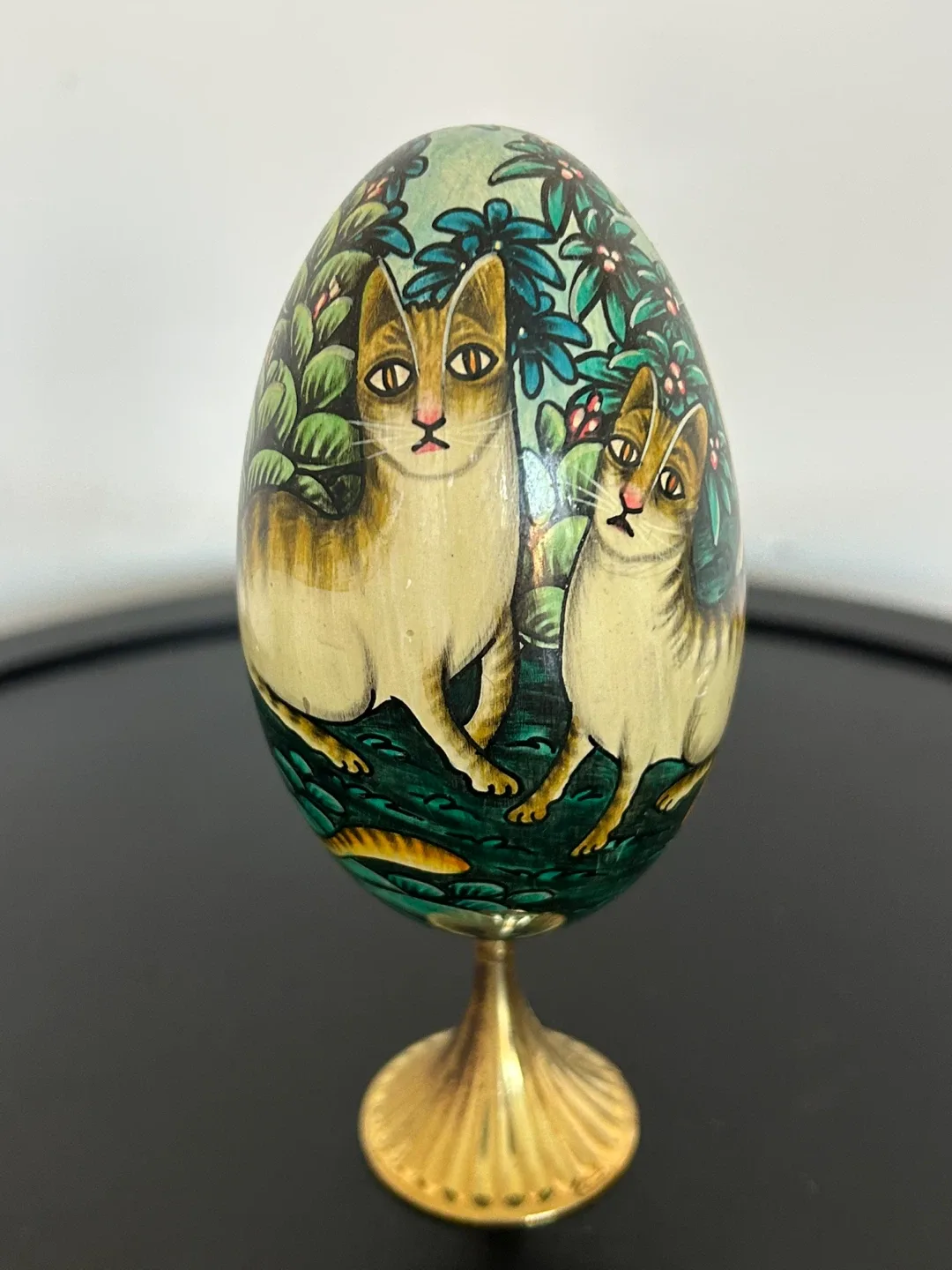 Vintage Balinese Hand-Painted Wooden Egg - Whimsical Cats