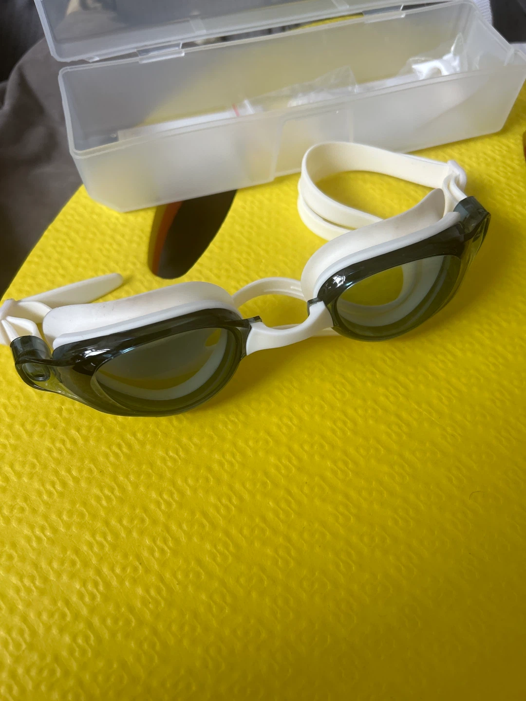 Swimming Goggles and Kickboard Set - photo 2