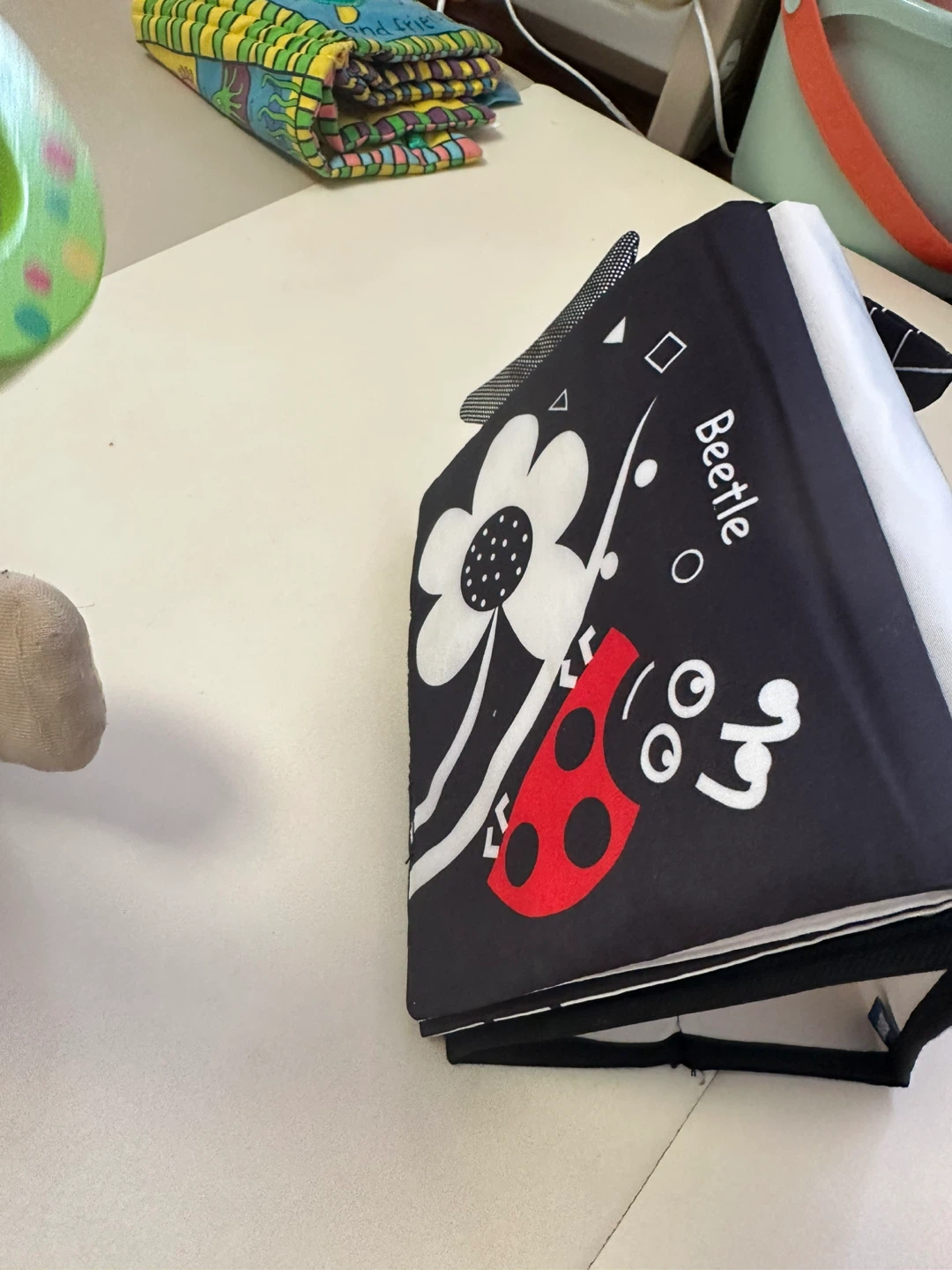 Baby Cloth Book - Snail, Beetle, Shark - photo 2