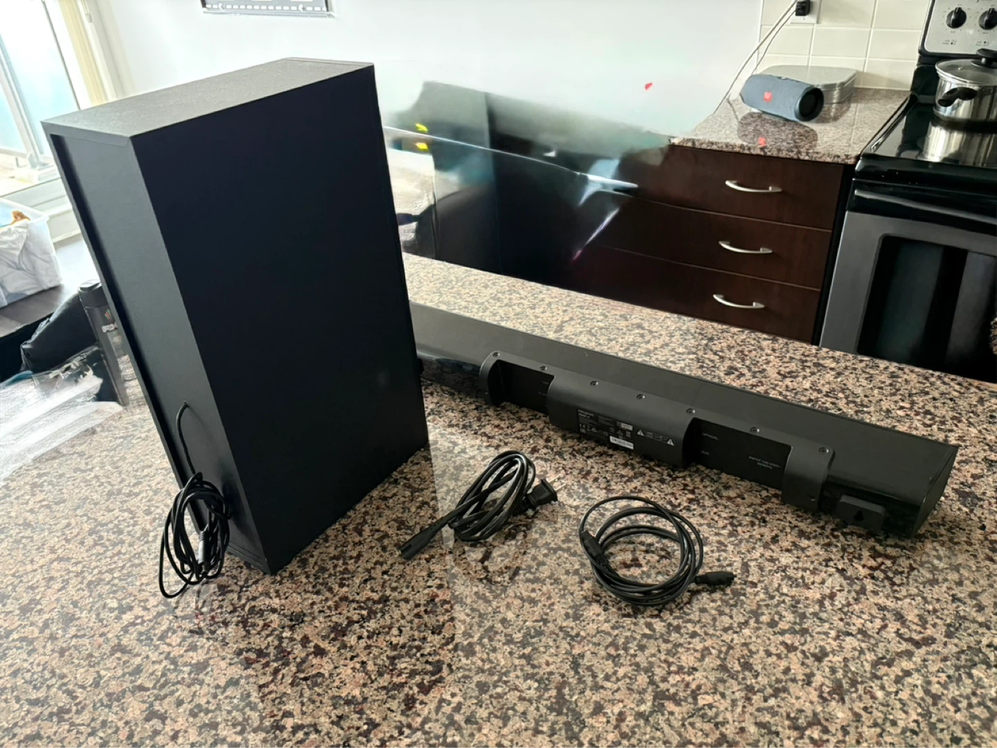 Creative Stage V2 2.1 Soundbar & Subwoofer (Complete Set) - photo 2