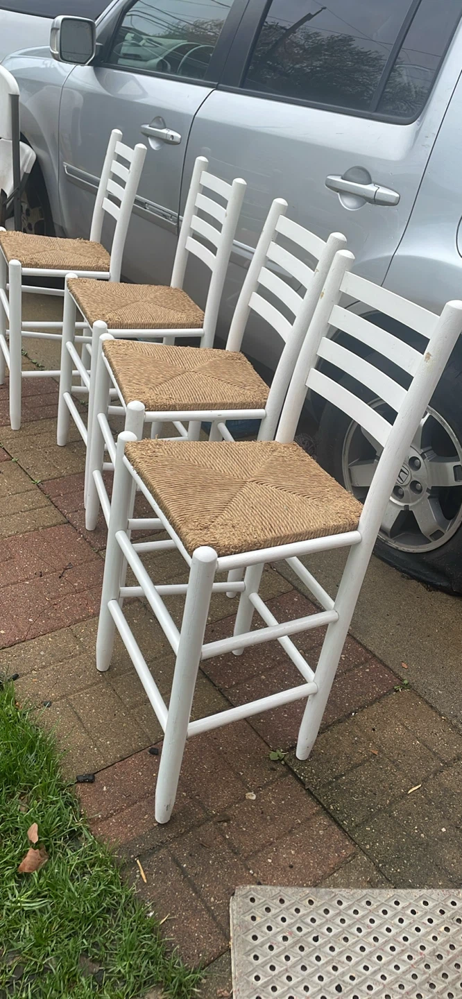 Set of 4 White Counter Height Stools with Woven Seats - photo 2