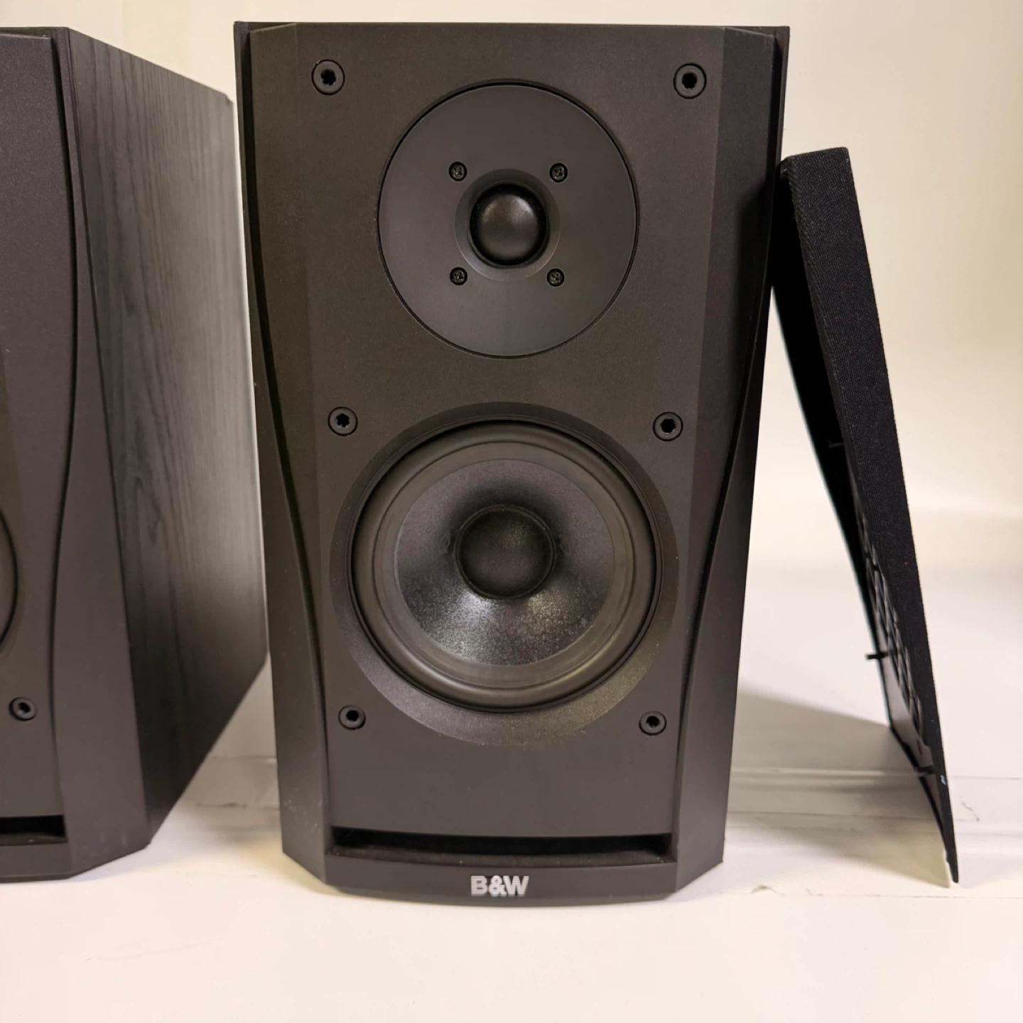 B&W DM302 Prism Speakers Pair Bowers & Wilkins - photo 2