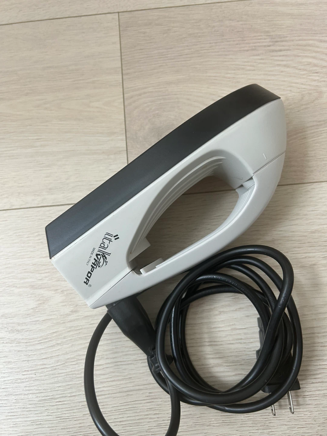 Ital VAPOR Steam Iron Type S001