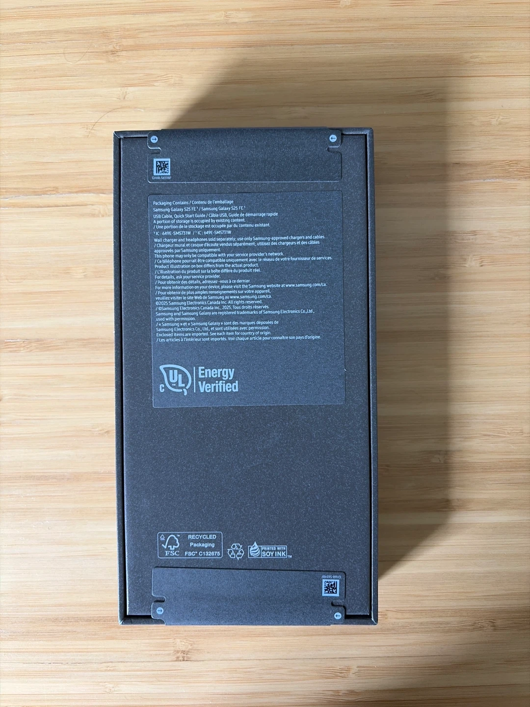 Selling Brand New Samsung S25 FE sealed-brand-new-in-box - photo 2