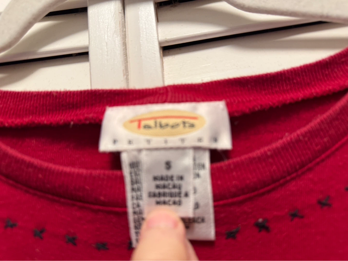 Talbots Petite Red Embroidered Floral T-Shirt Size S - photo 2