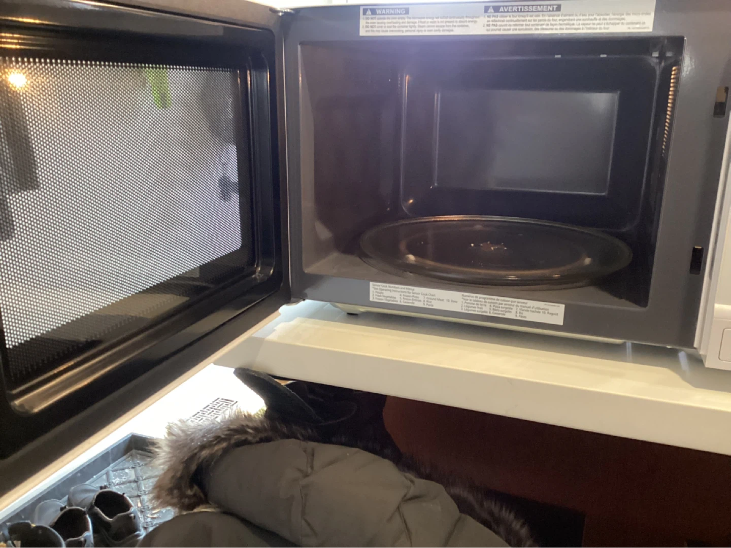 Panasonic Genius 1100W Microwave Oven - photo 5