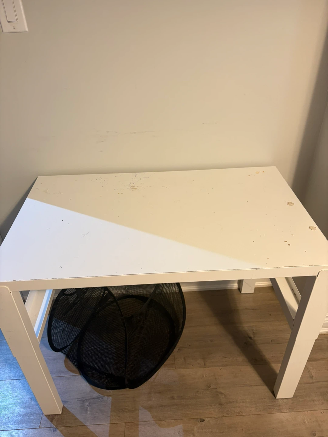 White Desk - photo 2